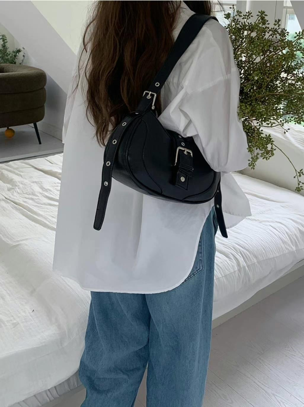 Two-ways Buckle Bag(預訂)