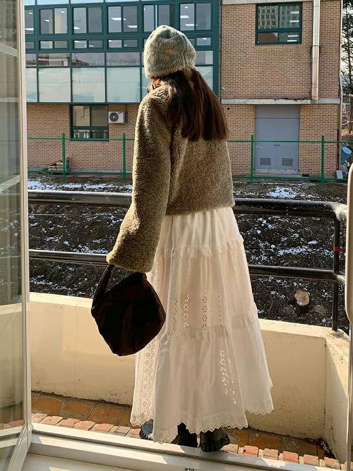 Lace Embroidered Long Skirt