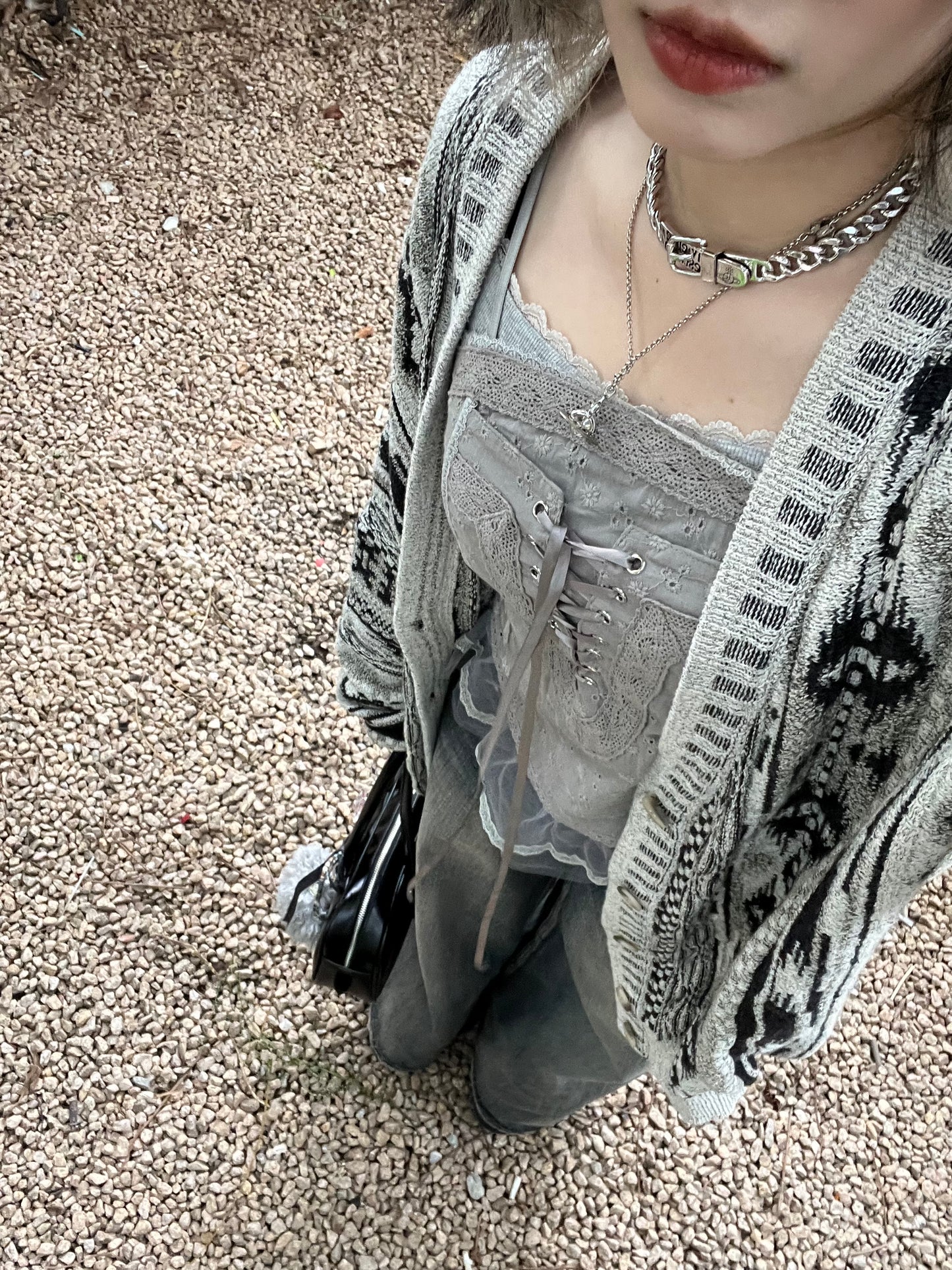 Low-wise Wide Jeans