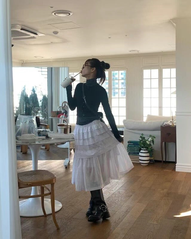 Milky Frill Flare Skirt