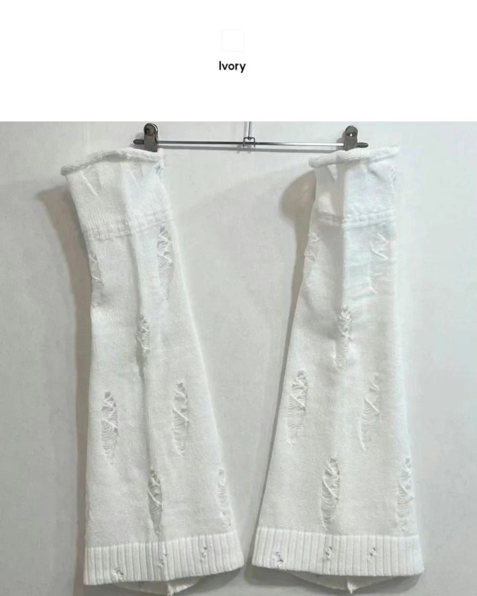 Damaged Leg Warmer 2.0