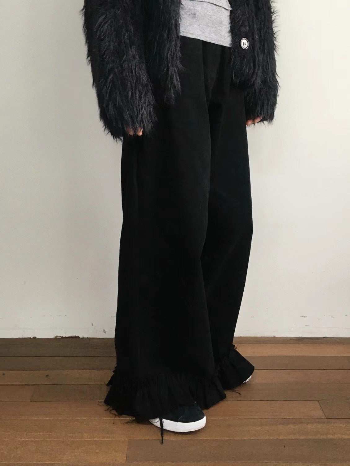 Ruffle Wide Pants