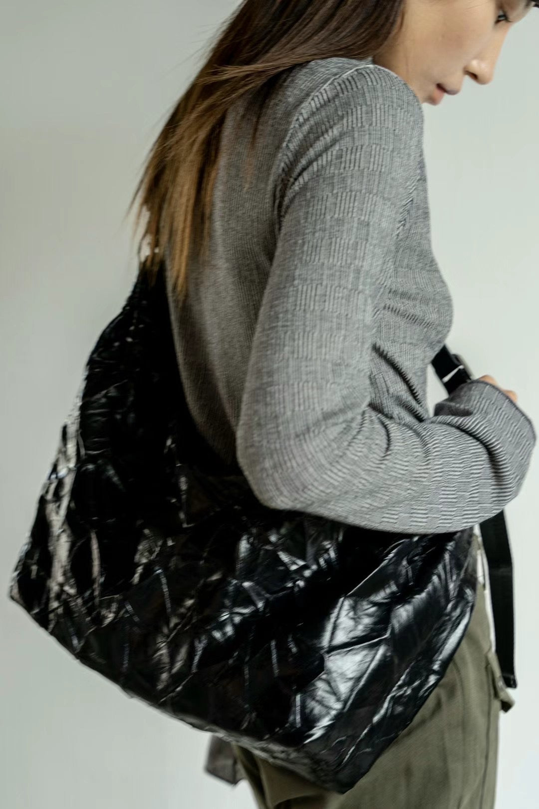 Two-ways Wrinkle Buckle Bag