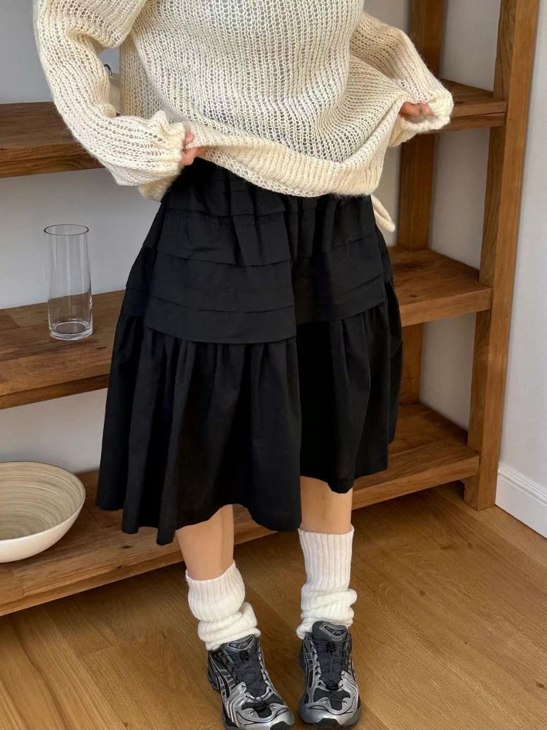 Milky Frill Flare Skirt