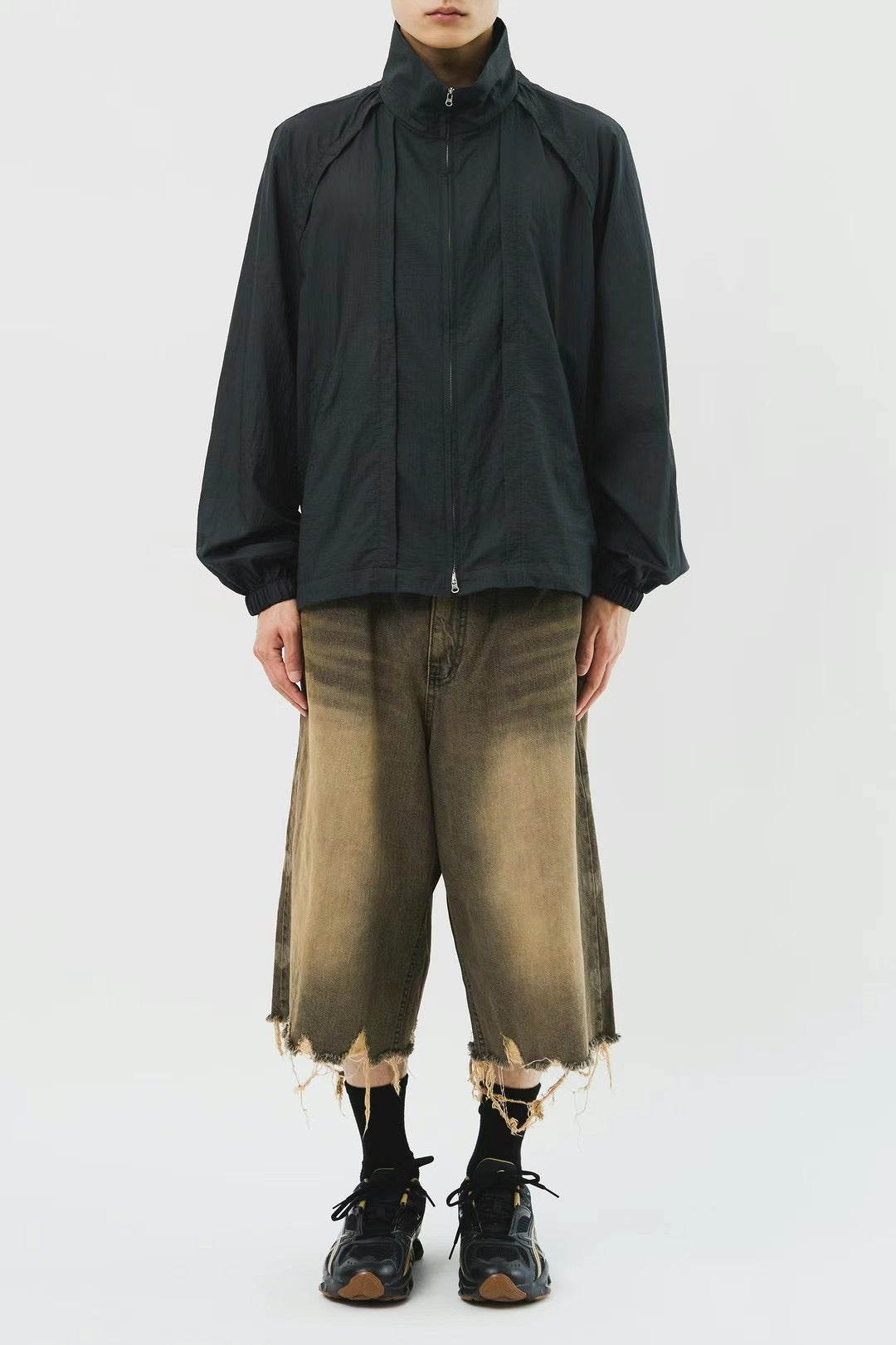 Washed Damage Hearts Jorts