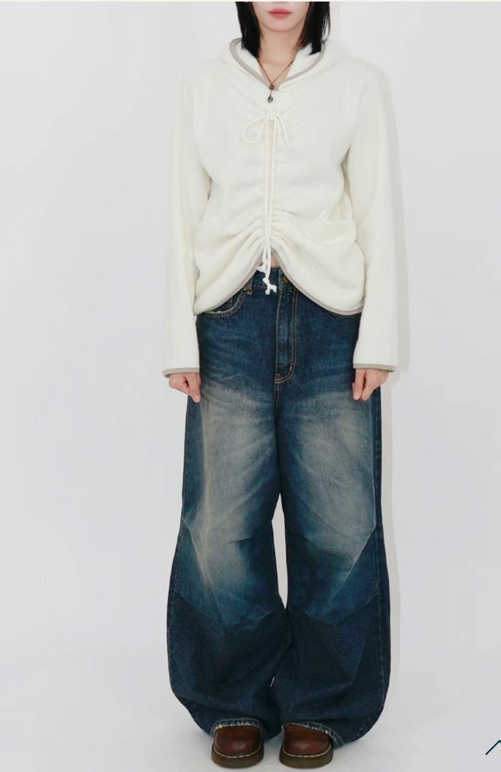 Back Distressed Wide Jeans