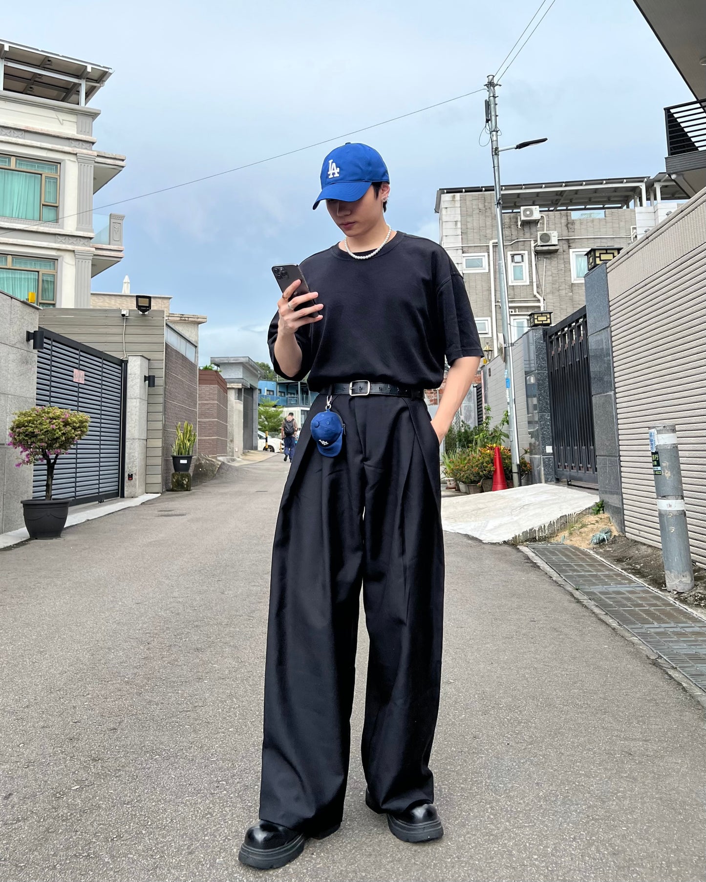 Pleated Loose Suit Pants
