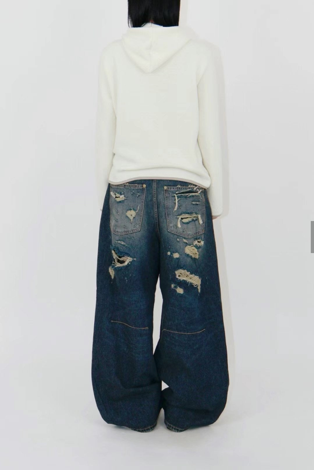 Back Distressed Wide Jeans