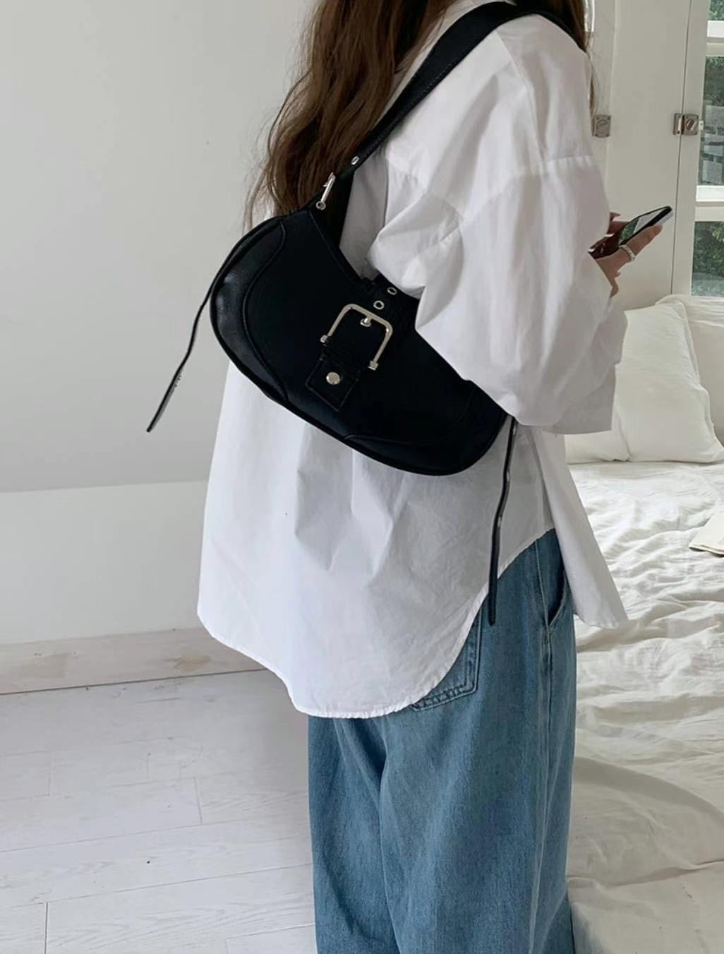 Two-ways Buckle Bag(預訂)