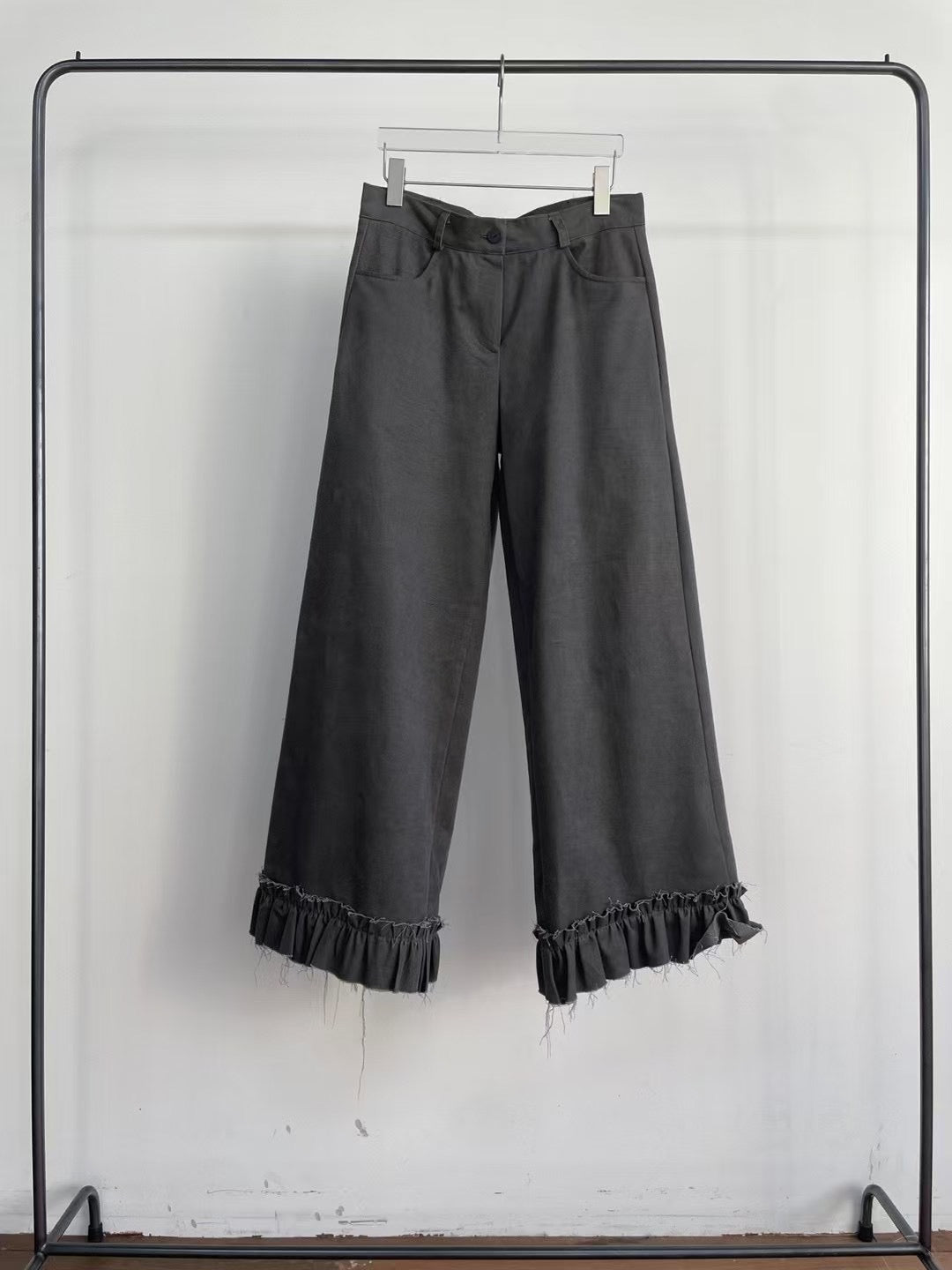 Ruffle Wide Pants