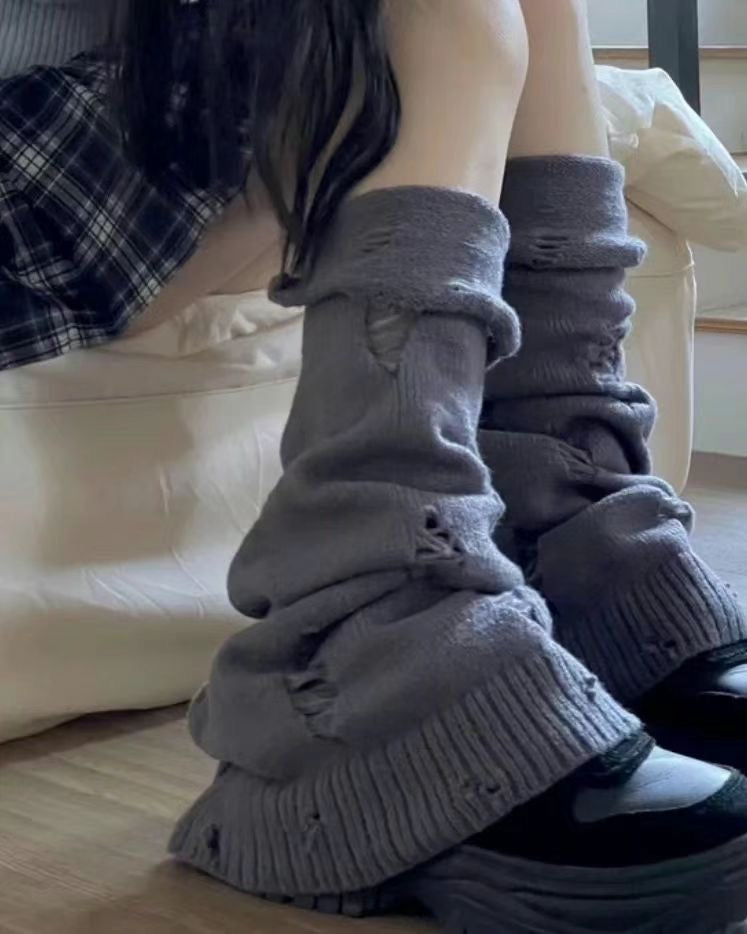 Damaged Leg Warmer 2.0