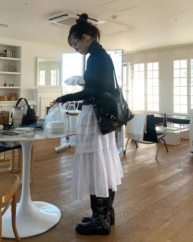 Milky Frill Flare Skirt