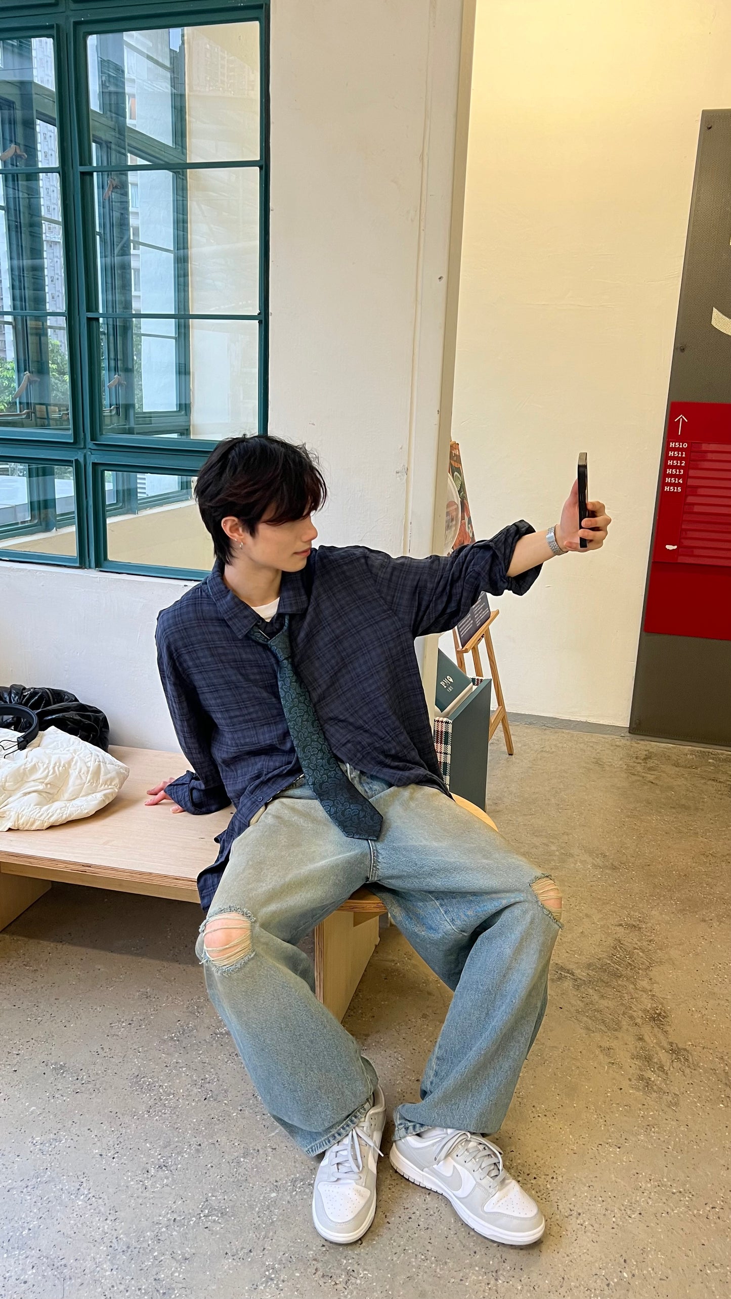 Veiled Checkered Long-sleeve Shirt （預訂）