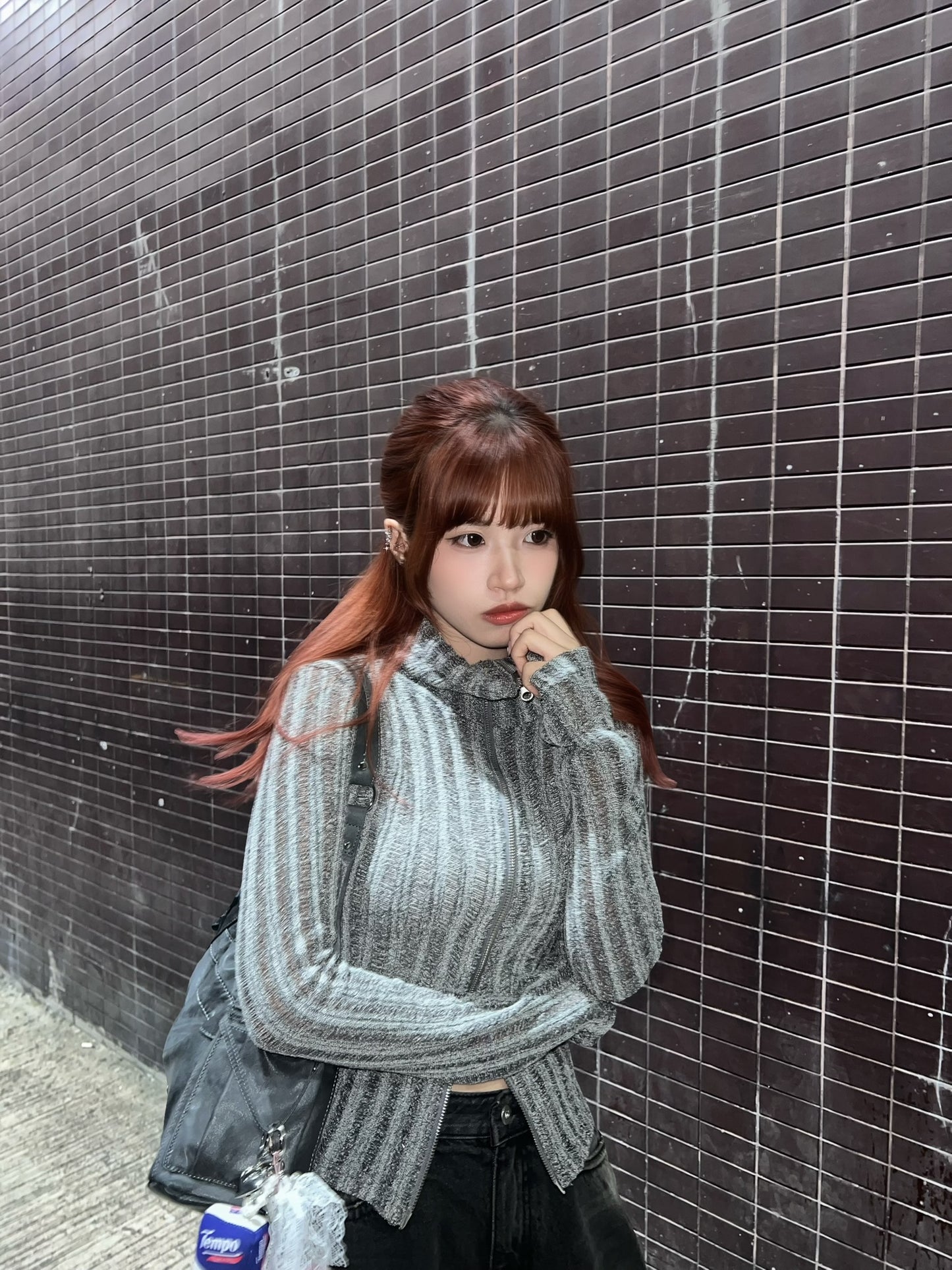 Snow Two-ways Zipper Crop Top