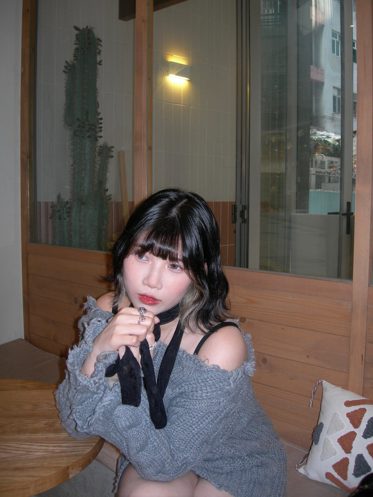 Ripped Off-shoulder Knitwear