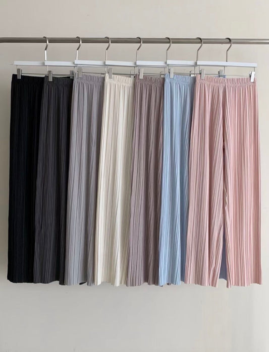 Basic Pleat Pants