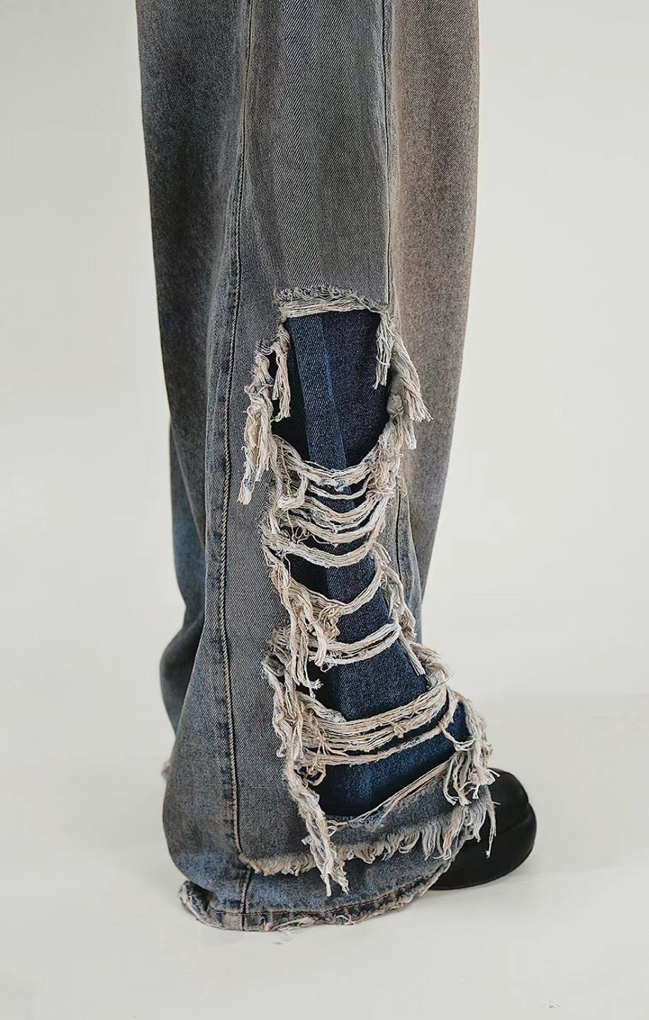 Side Damaged Vintage Denim Jeans (預訂）