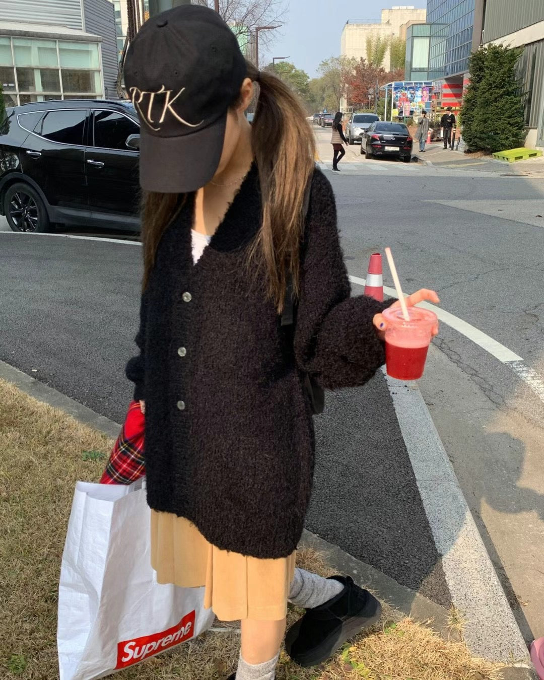 Fluffy Wool Cardigan (預訂）