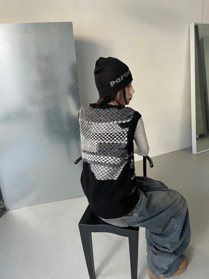 Wood Bridge Knit Vest