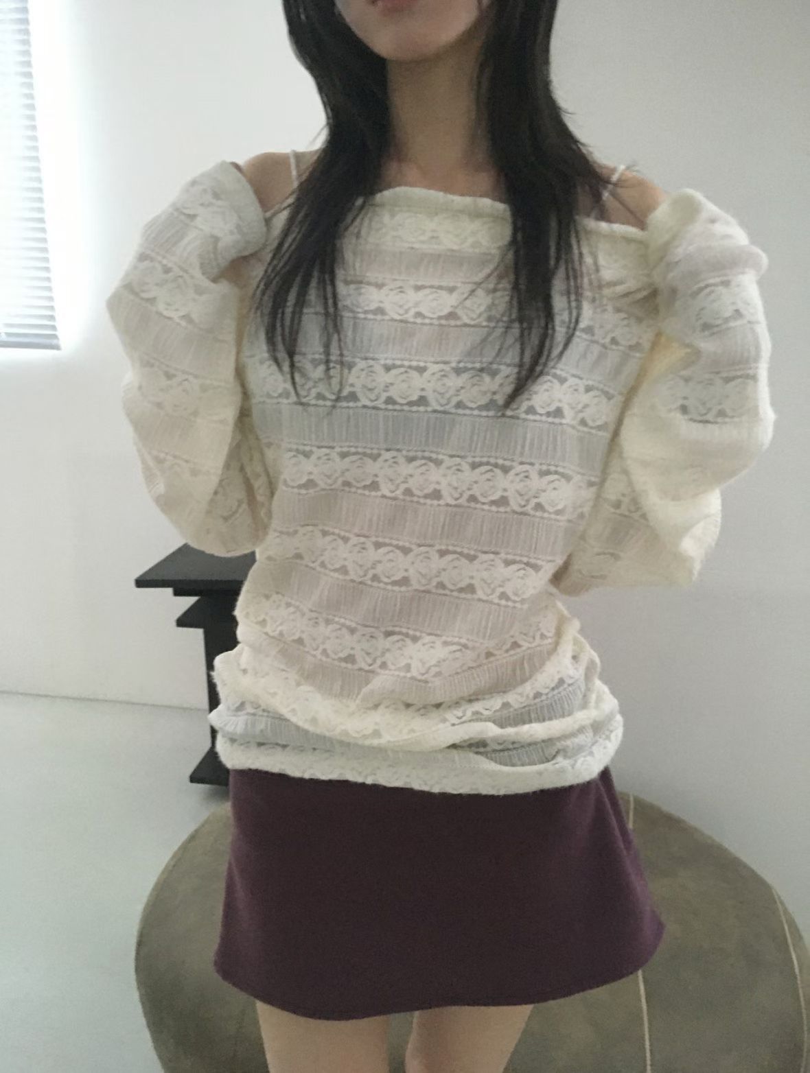 Brushing Off-shoulder Knit Top