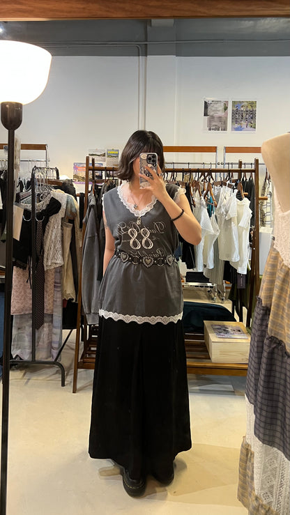 Lace-Trimmed Sleeveless Tee