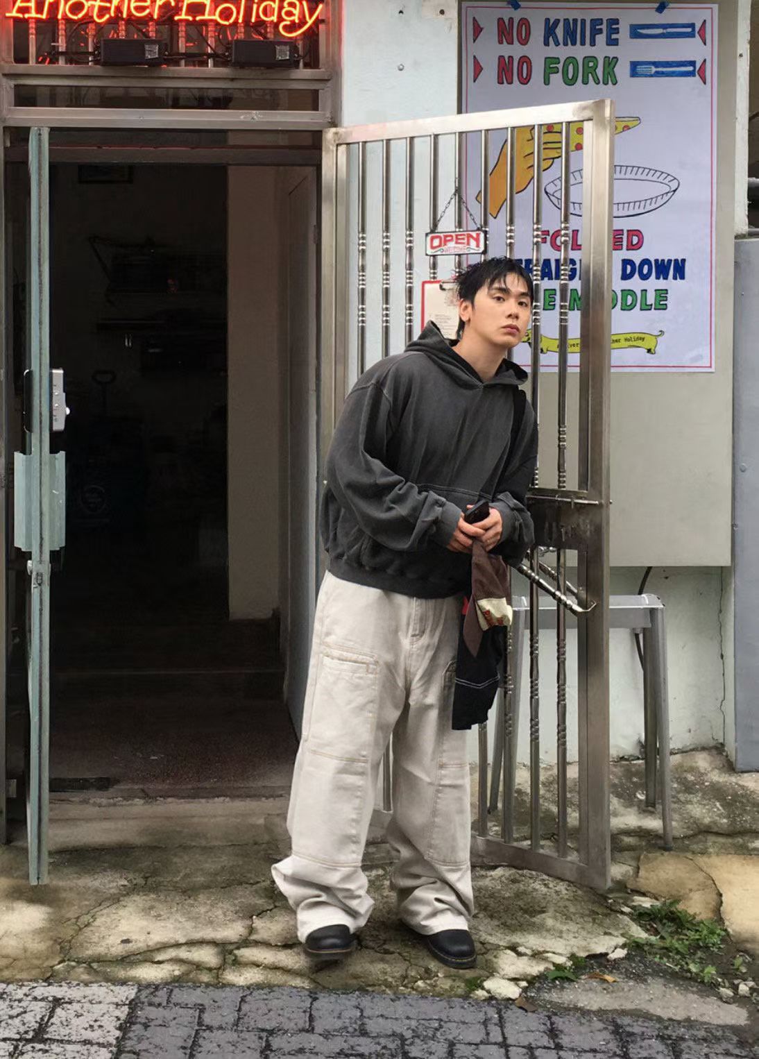 Dying Washed Short-cut Hoodie