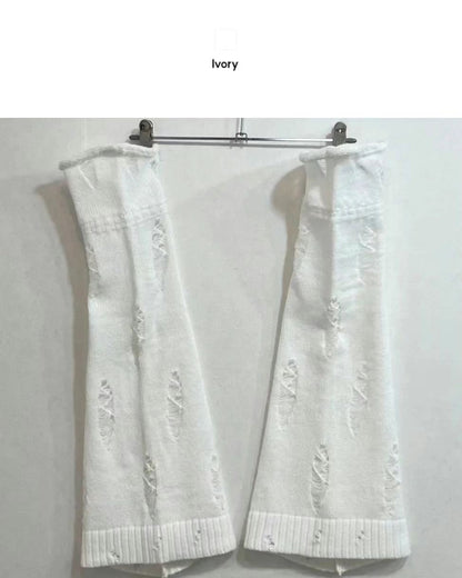 Damaged Leg Warmer 2.0