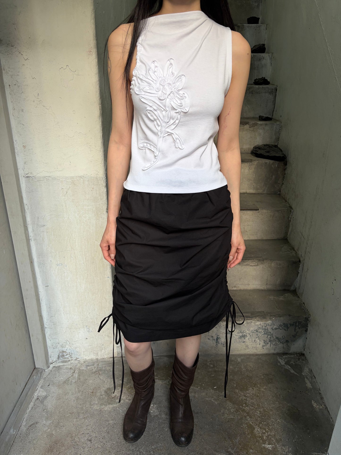 Artistic Unbalance Sleeveless Top