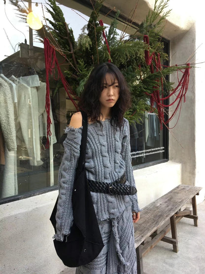 Ripped Off-shoulder Knitwear