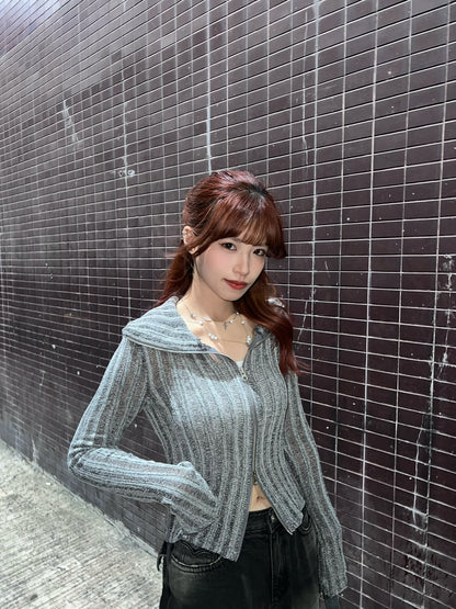 Snow Two-ways Zipper Crop Top