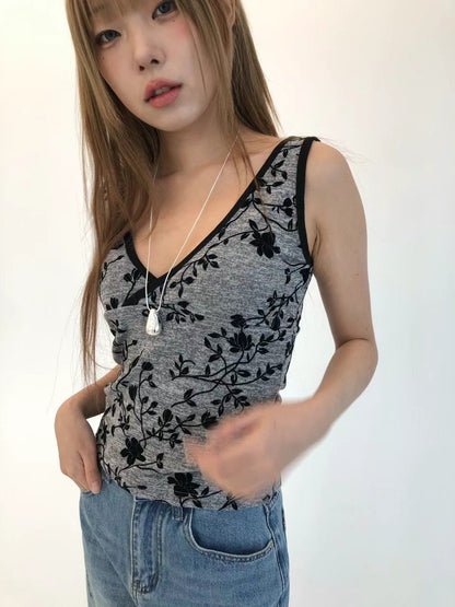 Floral V-neck Sleeveless Top (預訂)