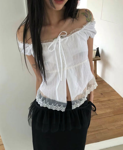 Two-ways Lace Blouse