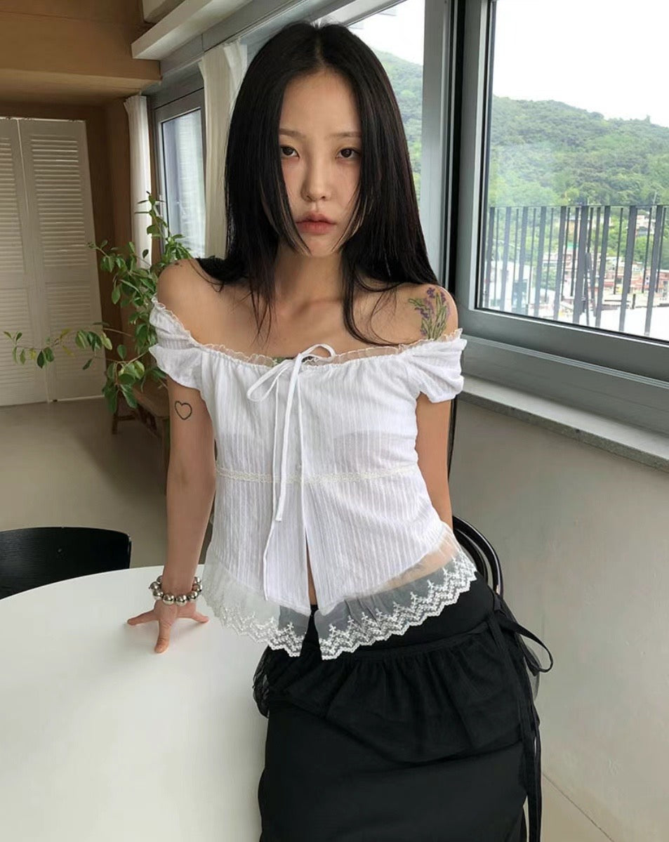 Two-ways Lace Blouse