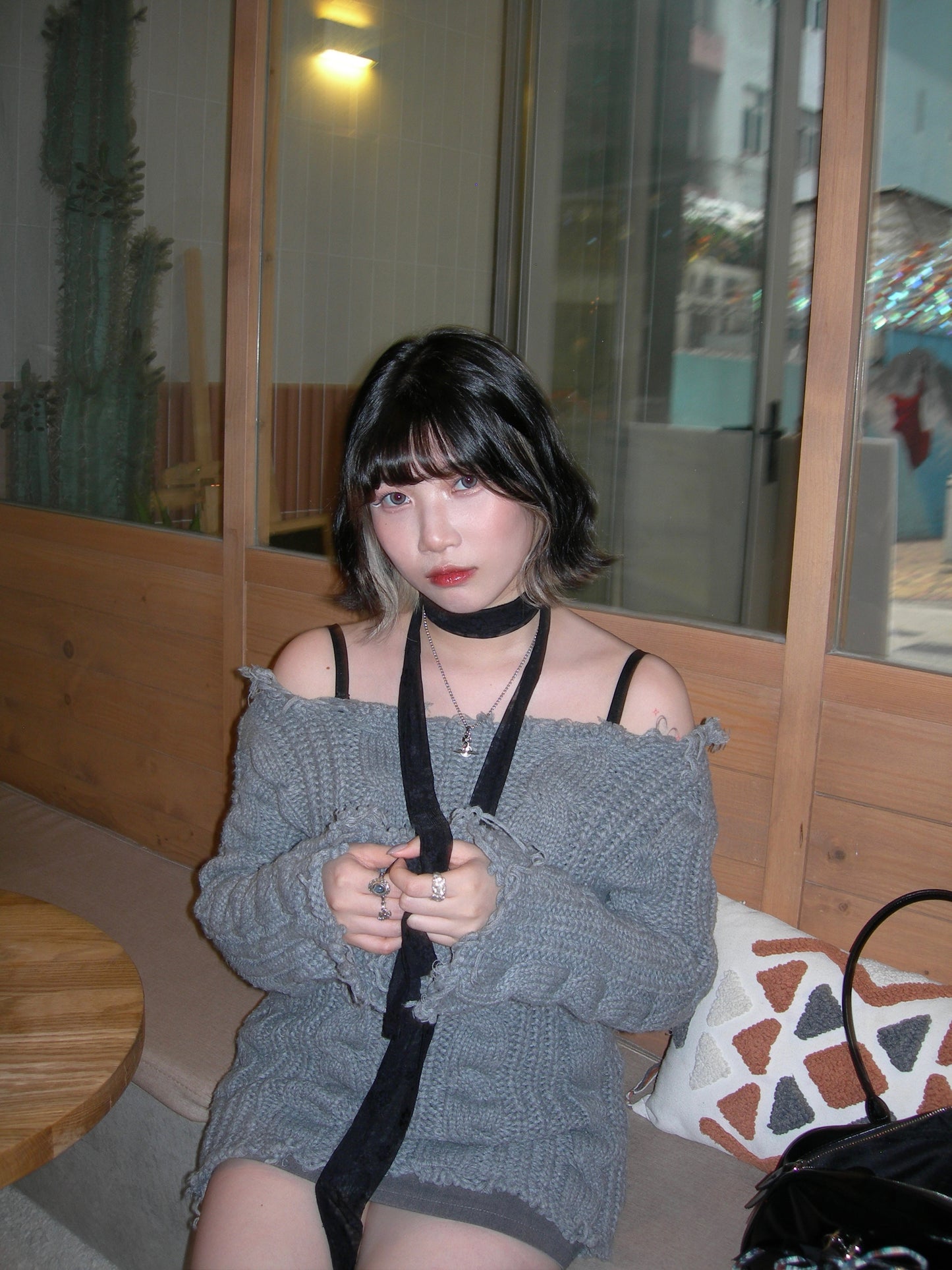 Ripped Off-shoulder Knitwear