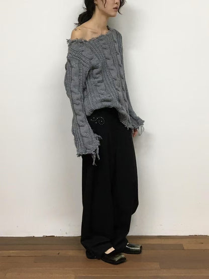 Ripped Off-shoulder Knitwear