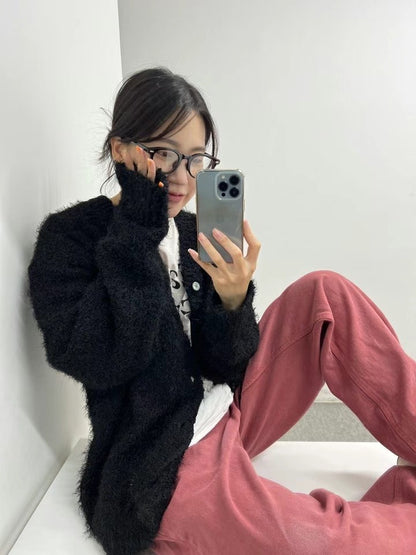 Fluffy Wool Cardigan (預訂）