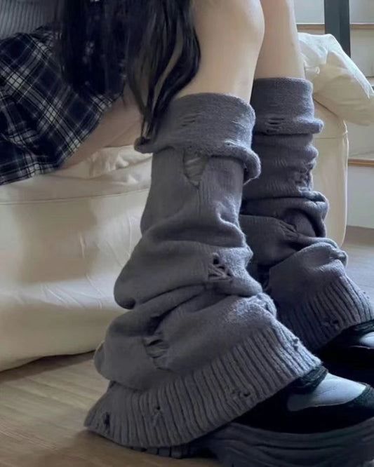 Damaged Leg Warmer 2.0