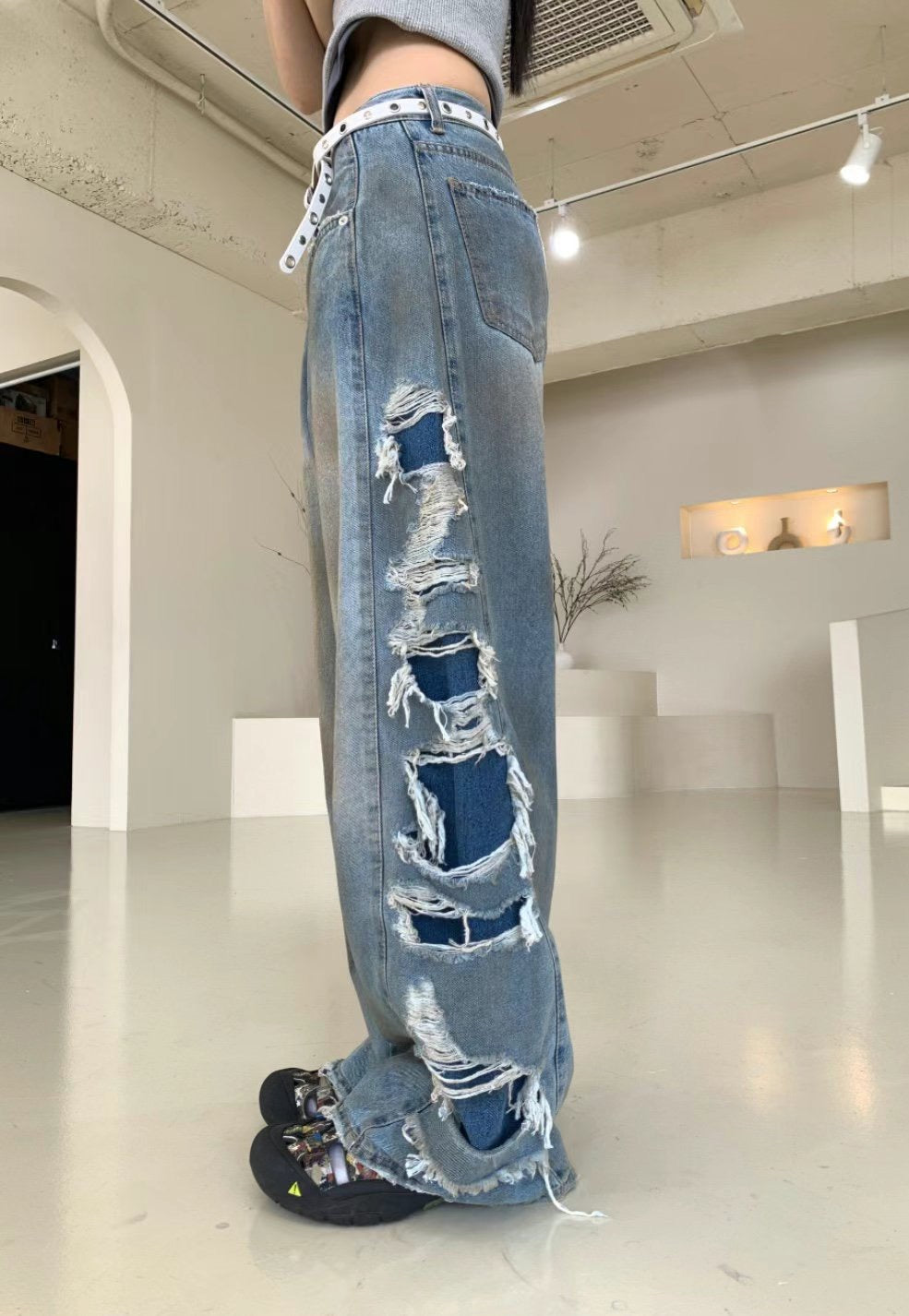 Side Damaged Vintage Denim Jeans (預訂）