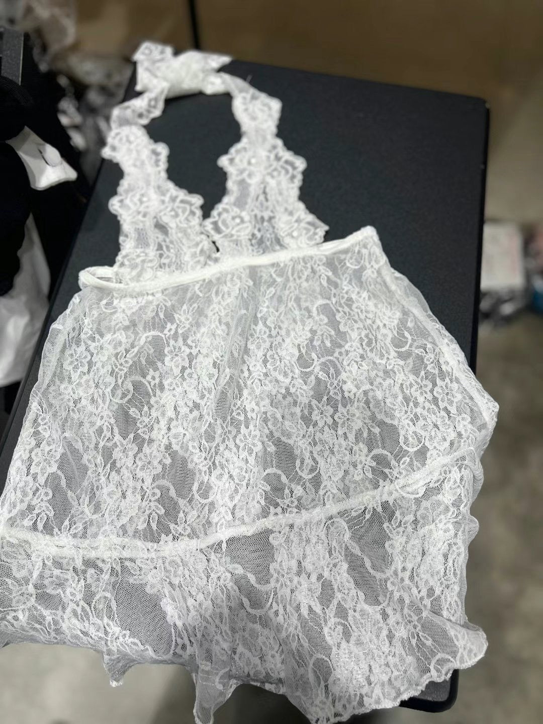 Lace Neck Halter Layer (預訂）